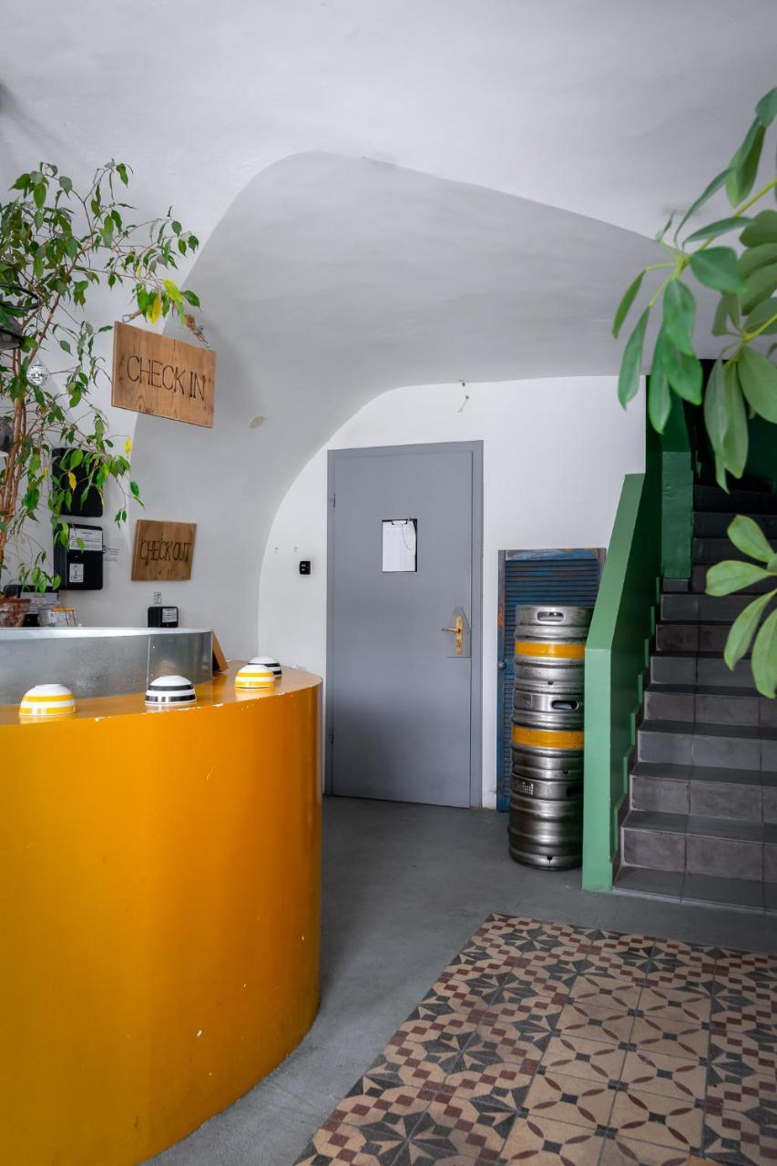 Lima Hostel Győr Kültér fotó