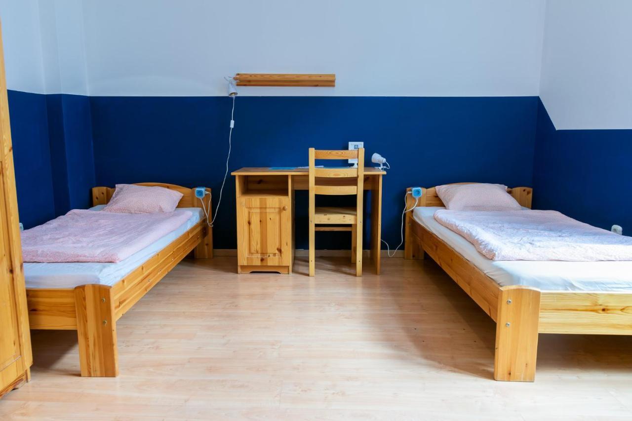 Lima Hostel Győr Kültér fotó