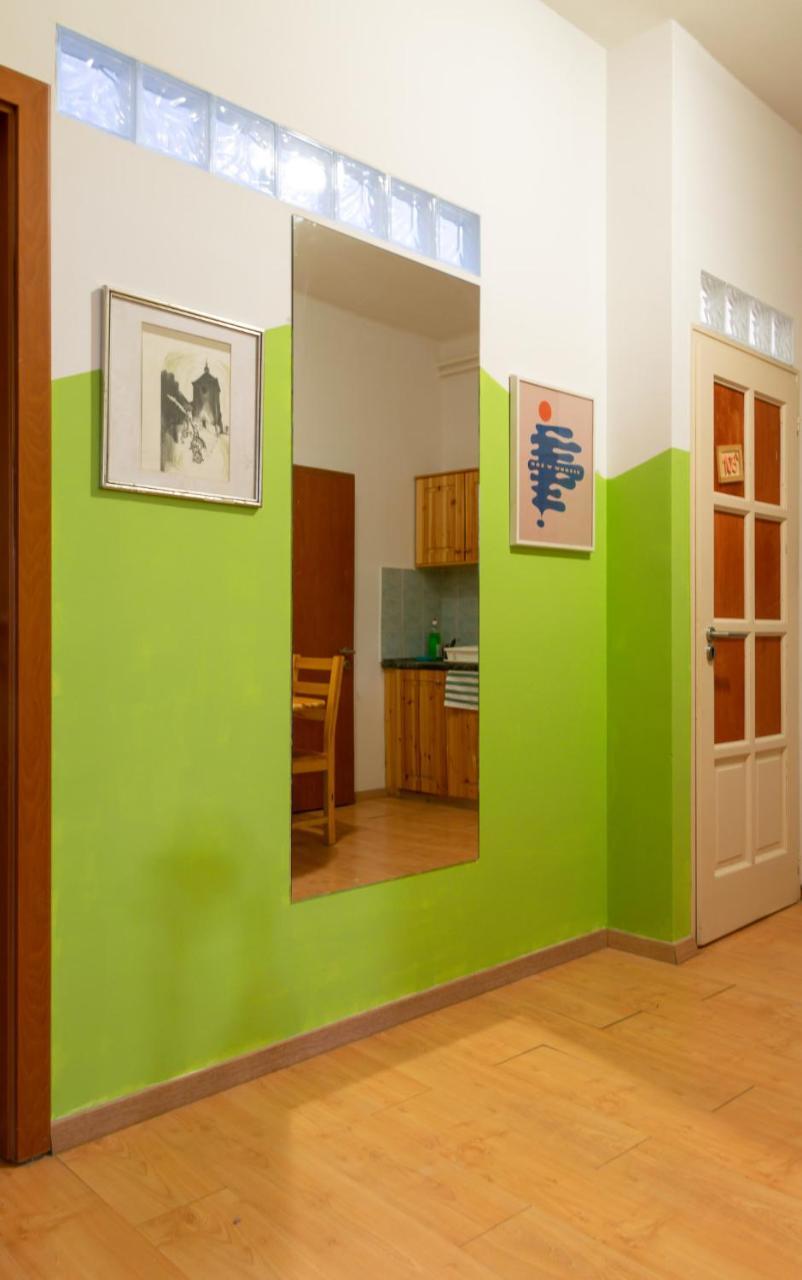 Lima Hostel Győr Kültér fotó